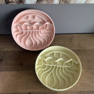 Slow Bowl Jellyfish